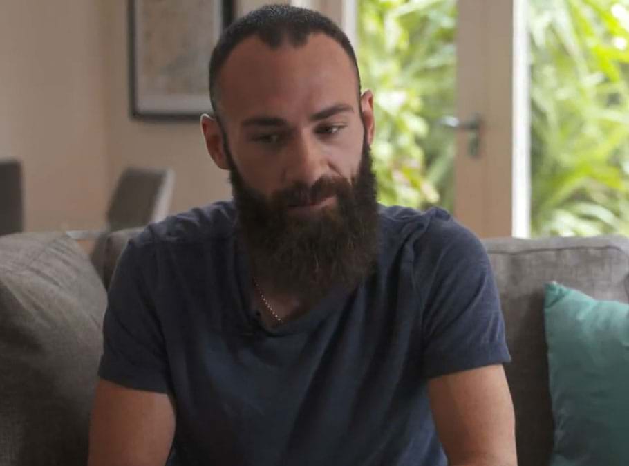 Open video modal window